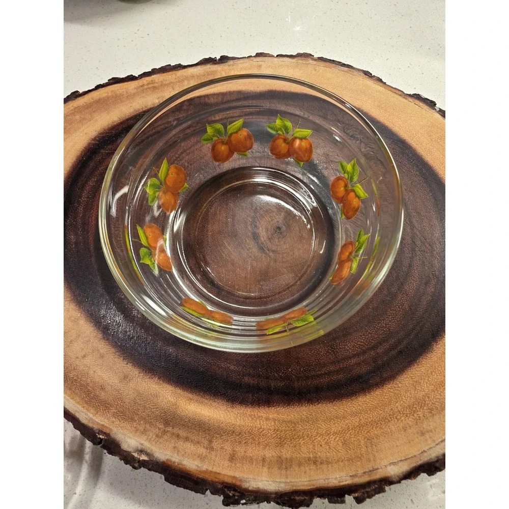 Vintage  Glass Nesting Bowls Set Of 4 Apple Design